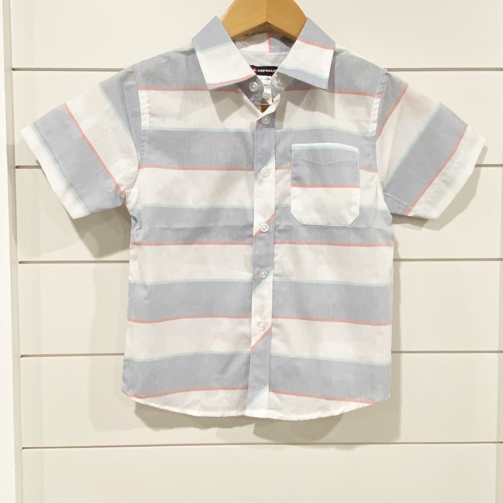 Airwalk Button Down Short Sleeve NWT